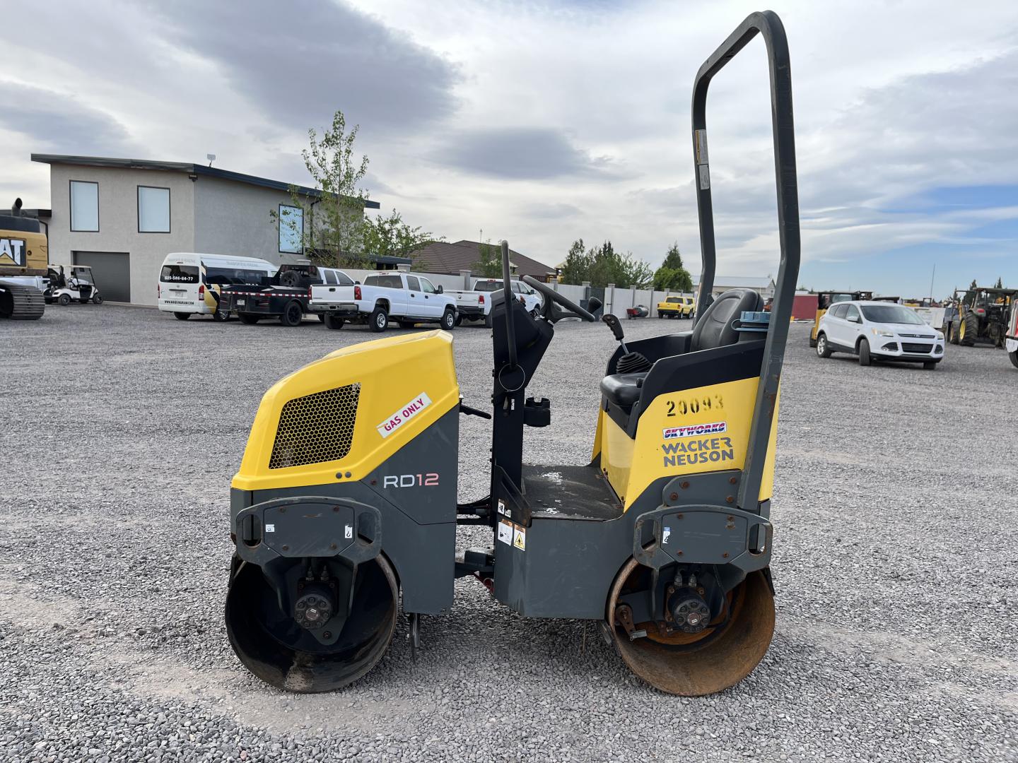 ./imagenes/INVOICE/2019/18087/COMPACTADOR WACKER NEUSON RD12A (10).JPG